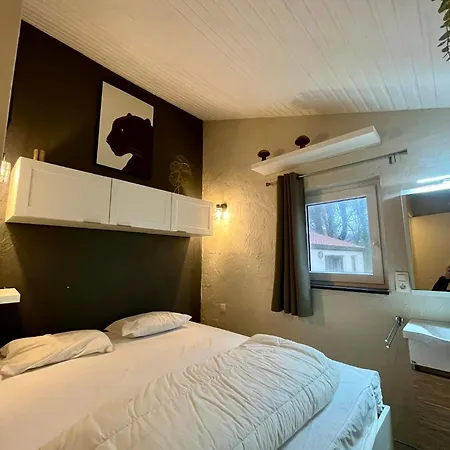 De La Fee Marion Et Alice Virton