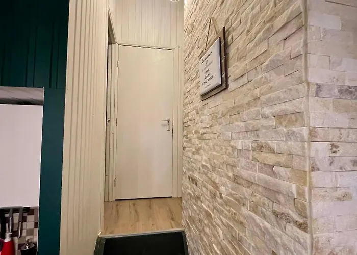 De La Fee Marion Et Alice 营地 维尔通